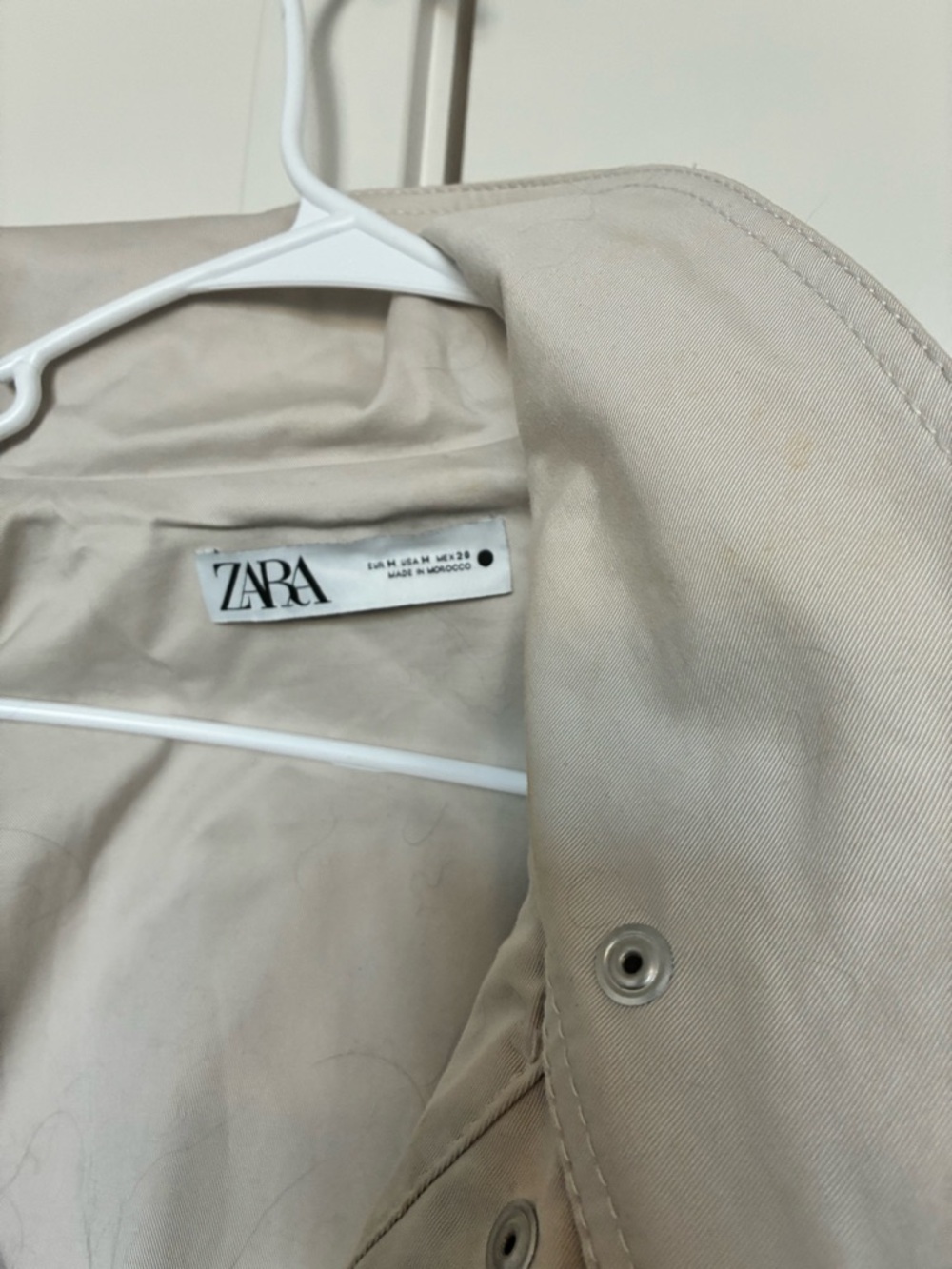 ZARA Beige Collared Snap-Front Jacket - Picture 4 of 9